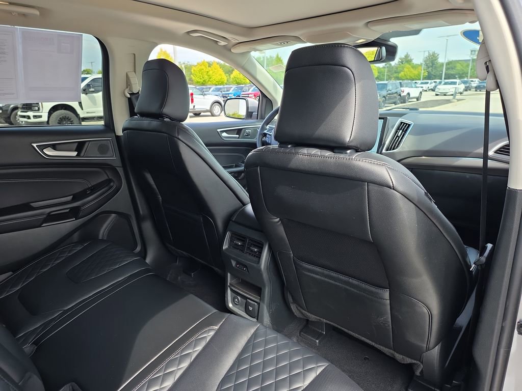 Used 2024 Ford Edge Titanium w/ Equipment Group 301A image 35