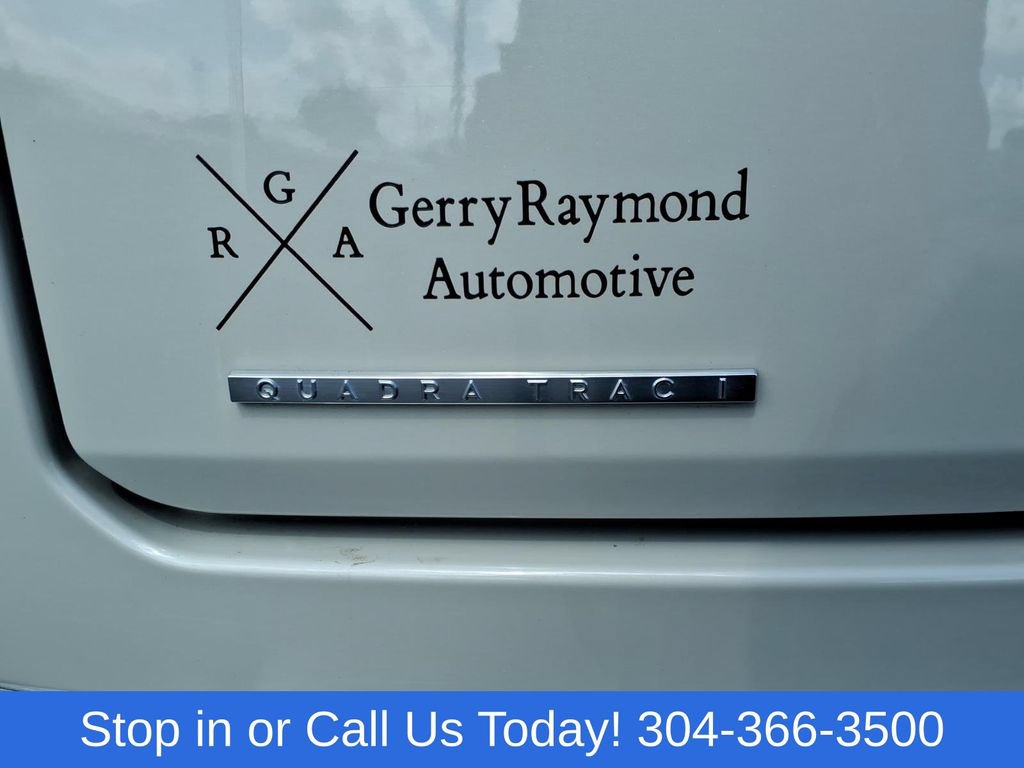 Used 2022 Jeep Wagoneer Series I AWD/4WD image 9