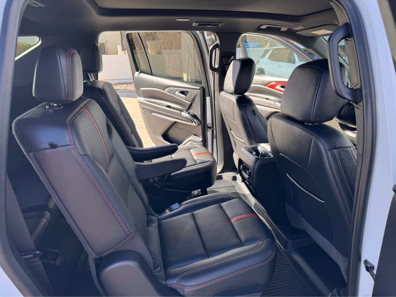 Used 2024 Chevrolet Traverse RS w/ LPO, Floor Liner Package image 11