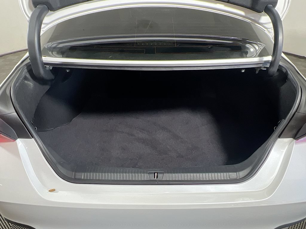Certified 2021 Toyota Avalon XLE FWD image 22