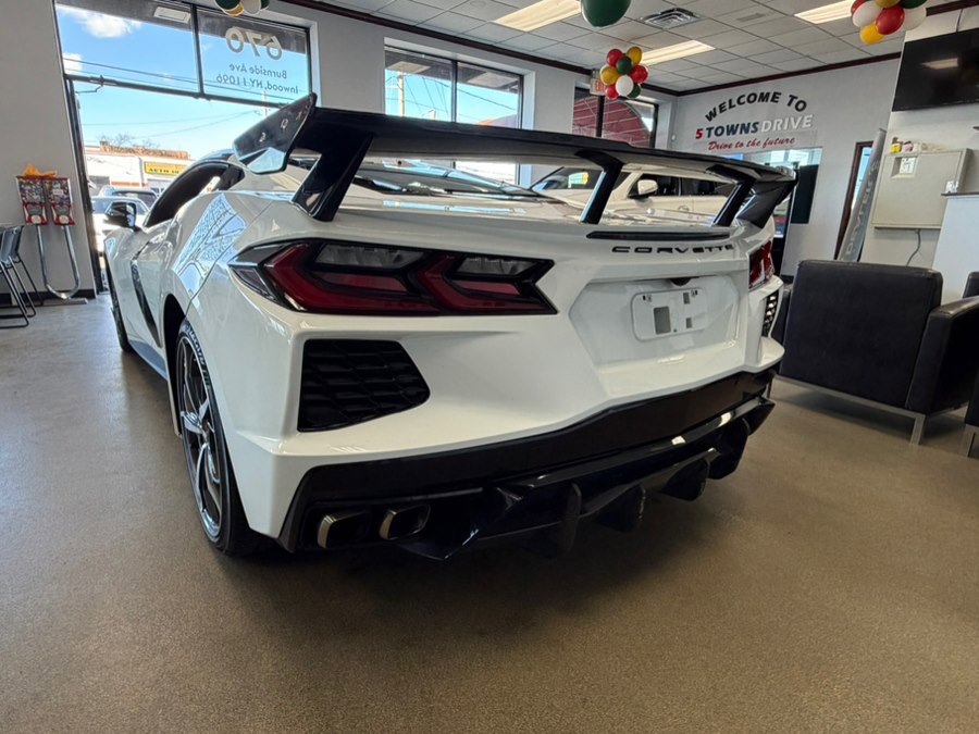 Used 2021 Chevrolet Corvette Stingray Preferred Cpe w/ Engine Appearance Package image 11