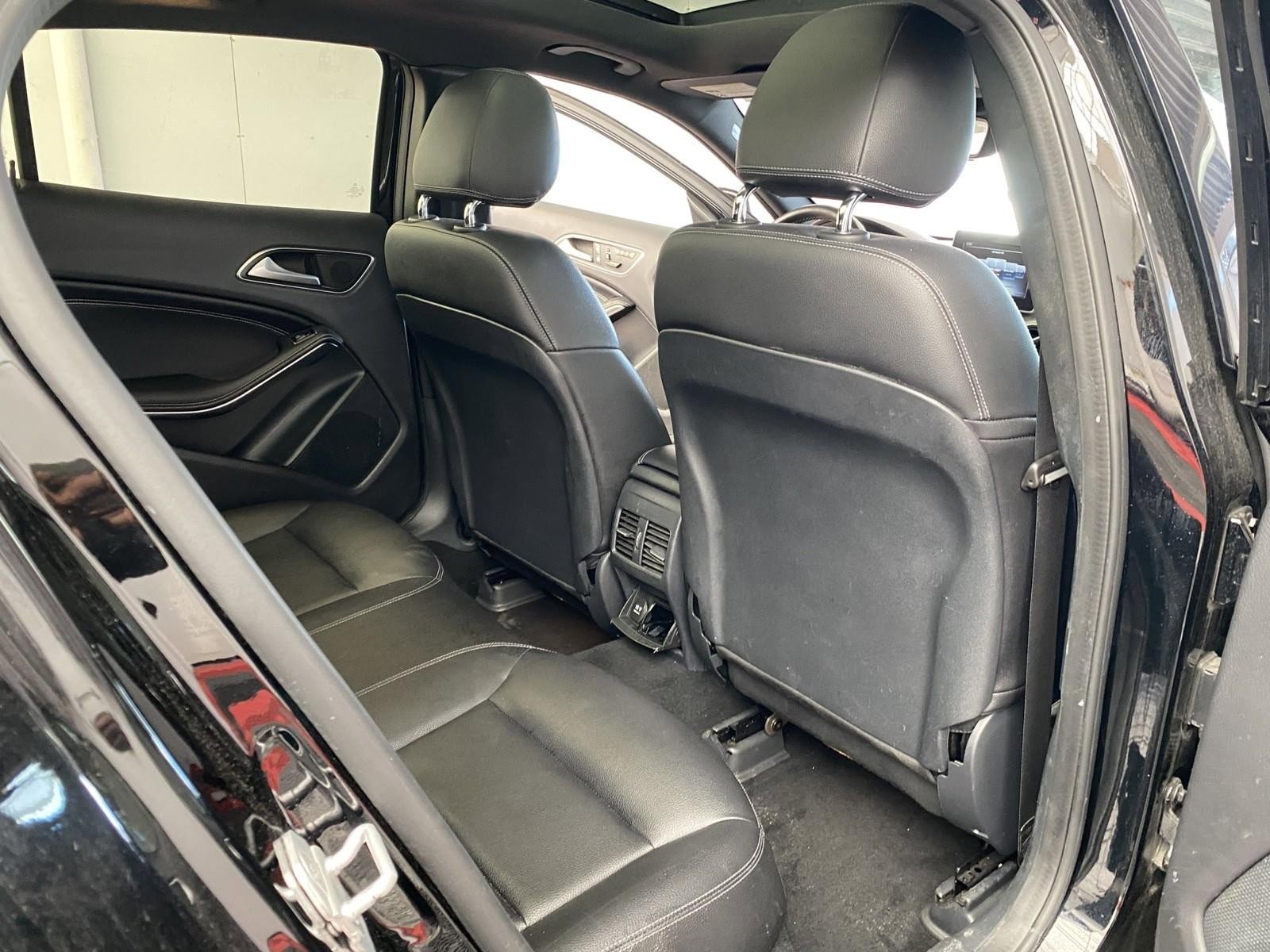 Used 2017 Mercedes-Benz GLA 250 4MATIC image 12