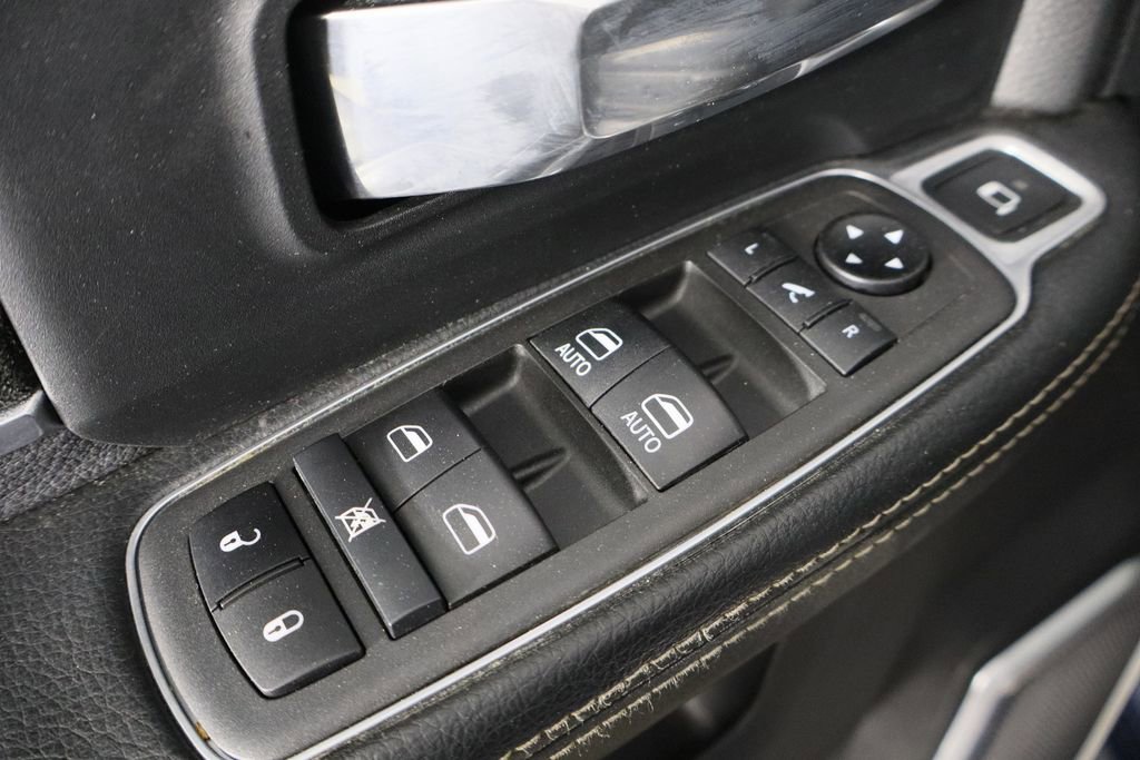 Used 2021 RAM 2500 Laramie w/ Night Edition image 14