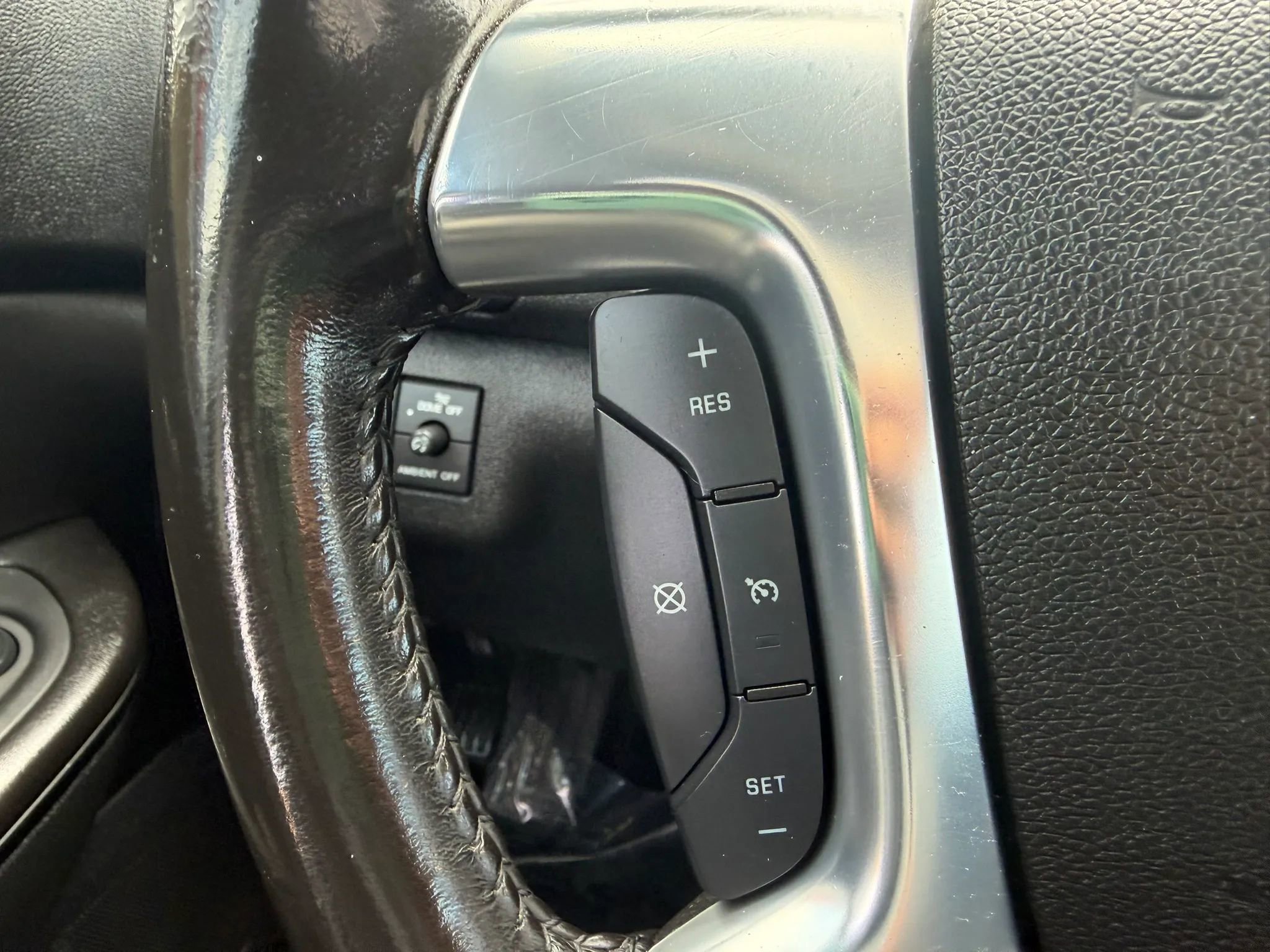 Used 2016 Chevrolet Traverse LT AWD/4WD image 19