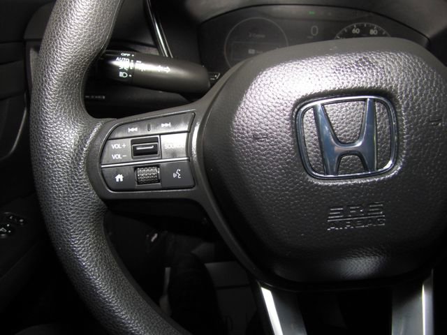 Used 2025 Honda CR-V LX image 5