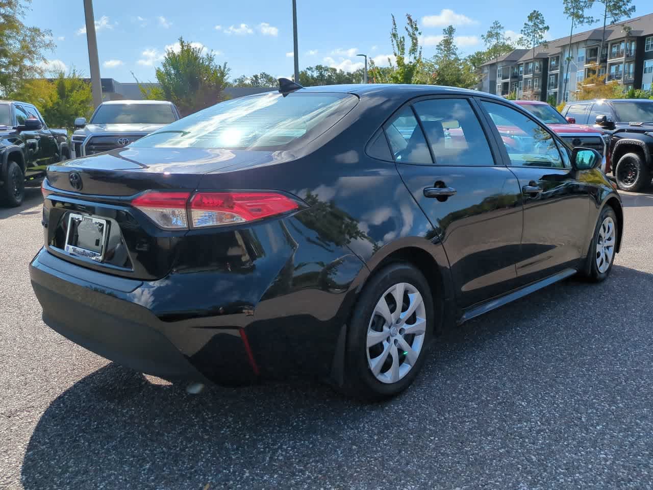 Certified 2025 Toyota Corolla LE FWD image 6