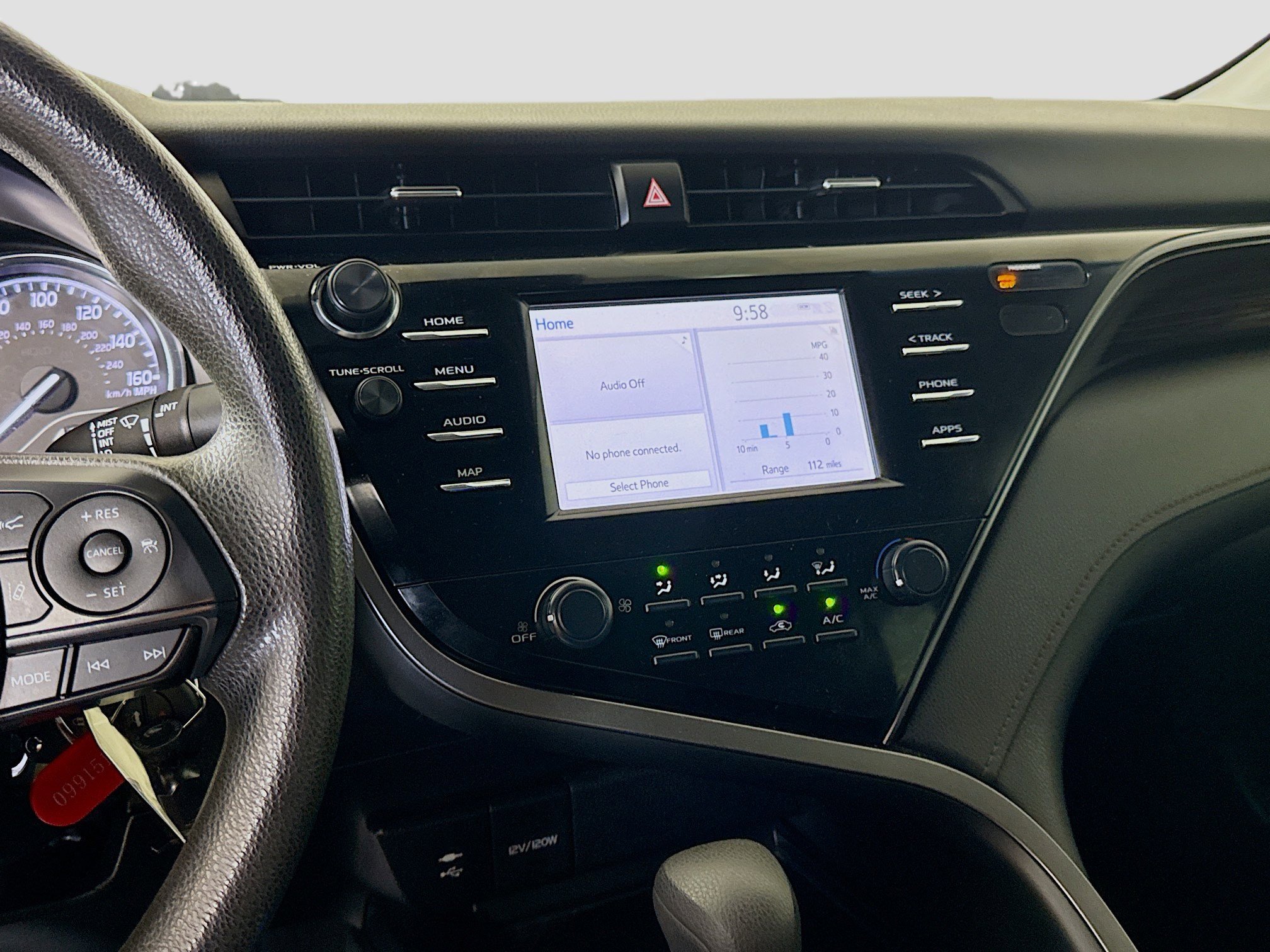 Used 2019 Toyota Camry LE FWD image 18