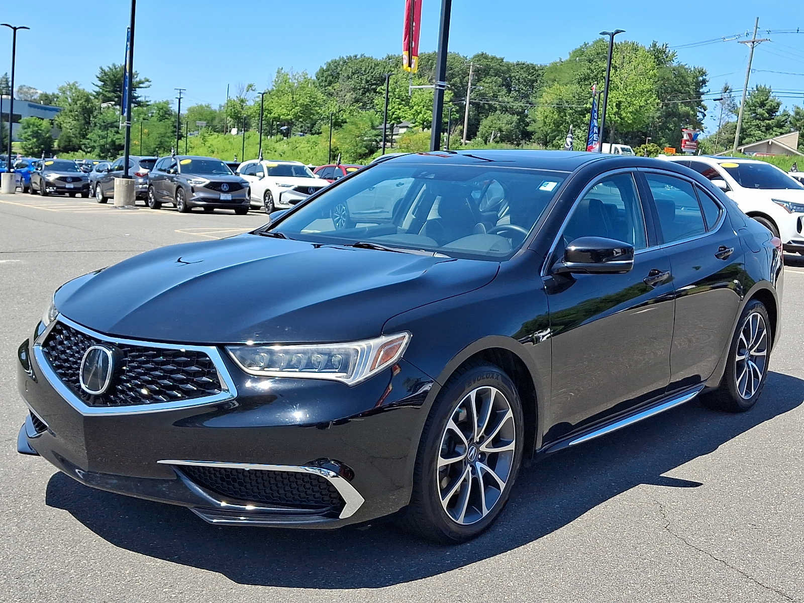Used 2018 Acura TLX V6 SH-AWD w/ Technology Pkg image 3