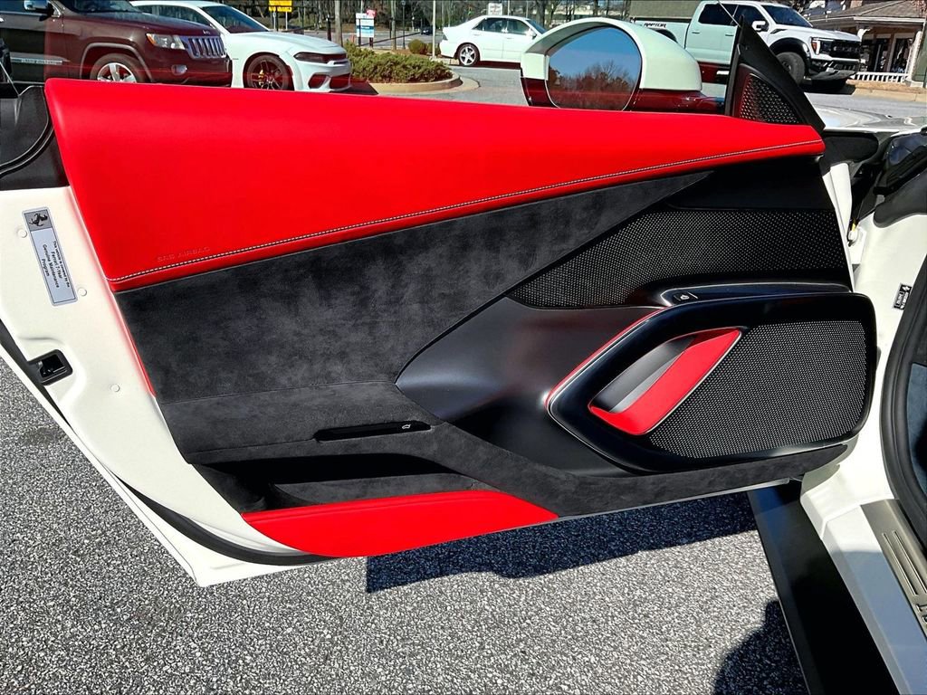 Used 2026 Ferrari 12Cilindri image 15