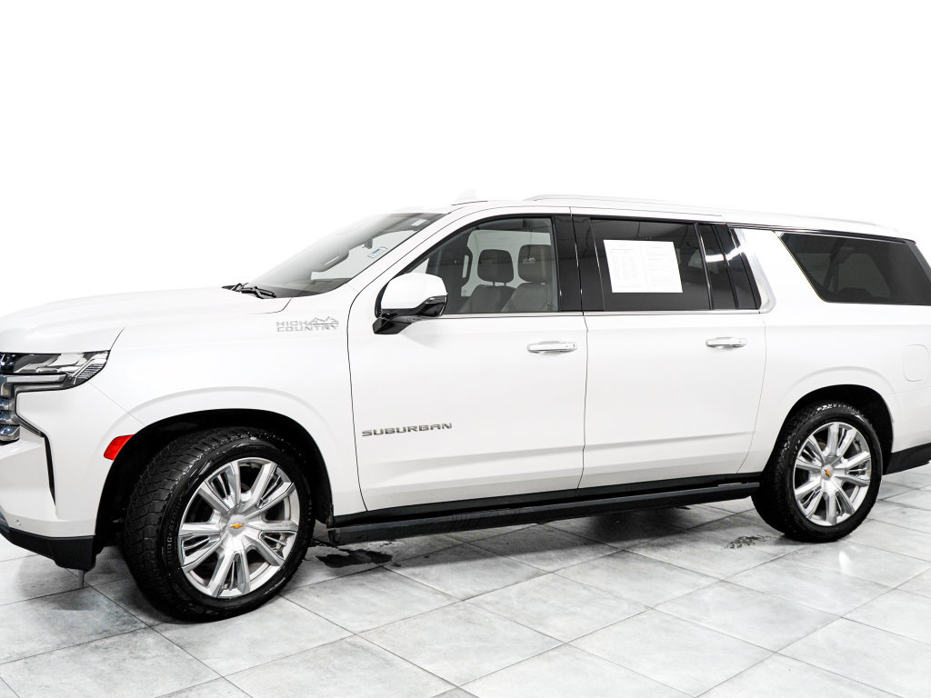 Used 2024 Chevrolet Suburban High Country AWD/4WD image 4