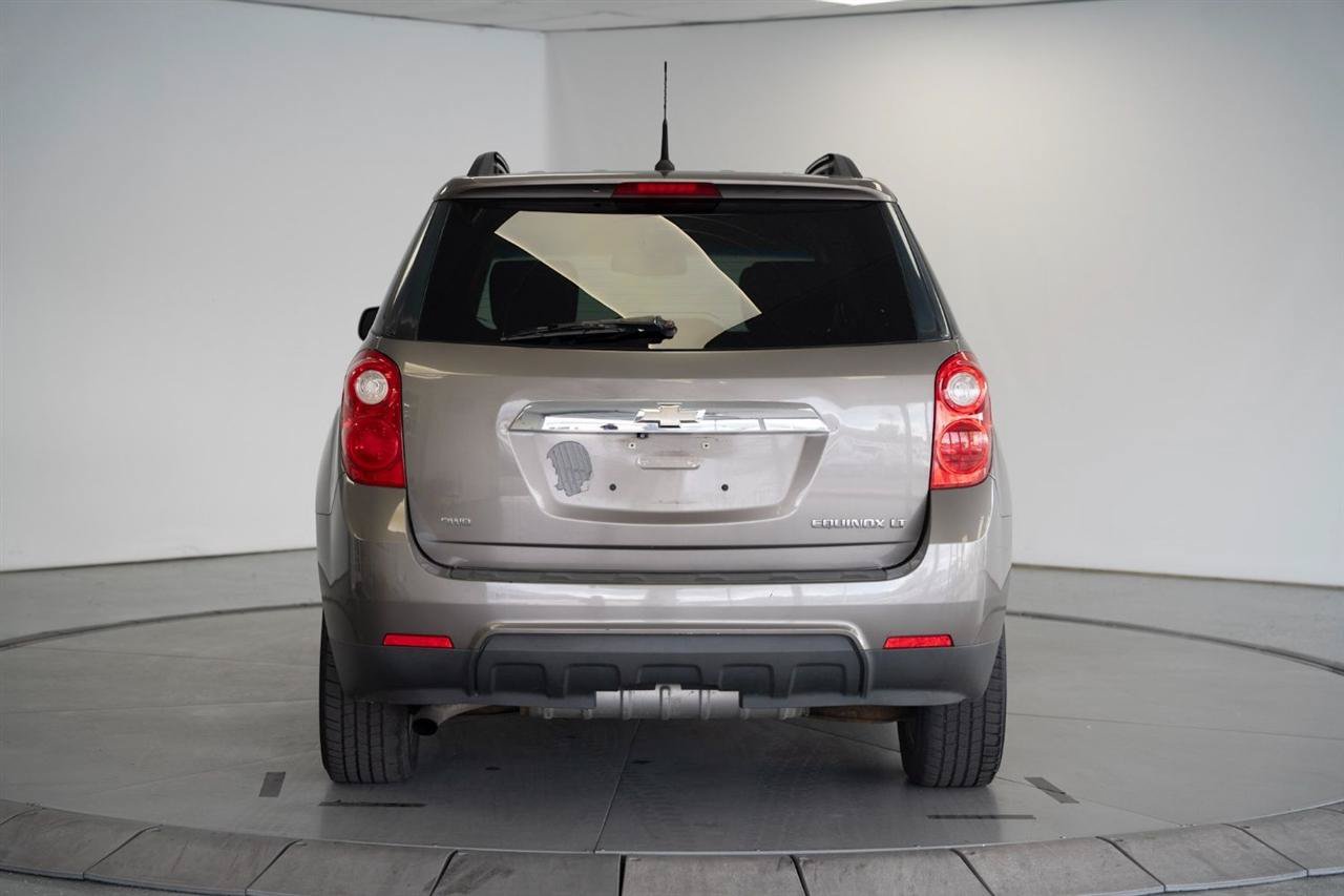 Used 2011 Chevrolet Equinox LT w/ Driver Convenience Package AWD/4WD image 6