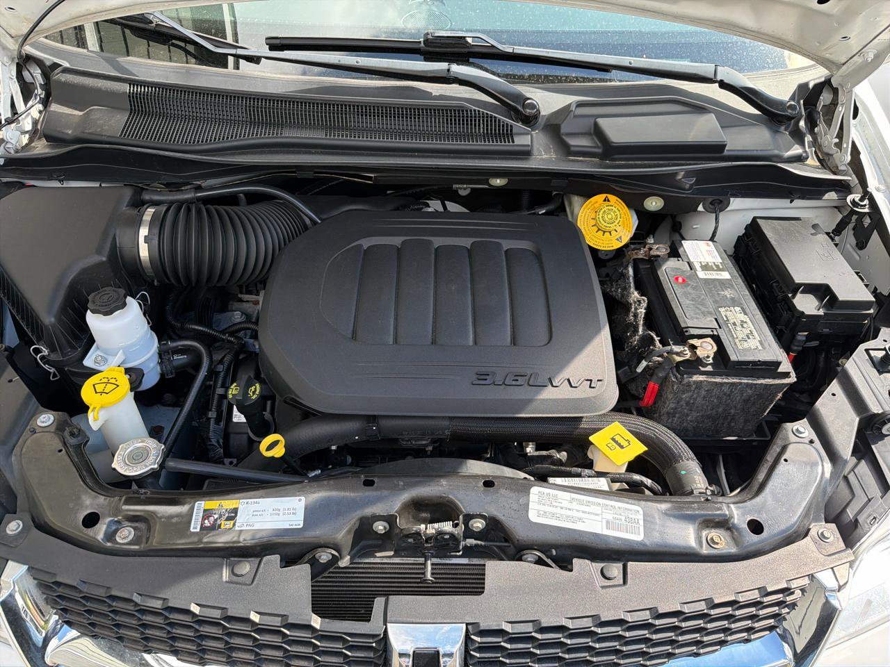 Used 2019 Dodge Grand Caravan SXT FWD image 28