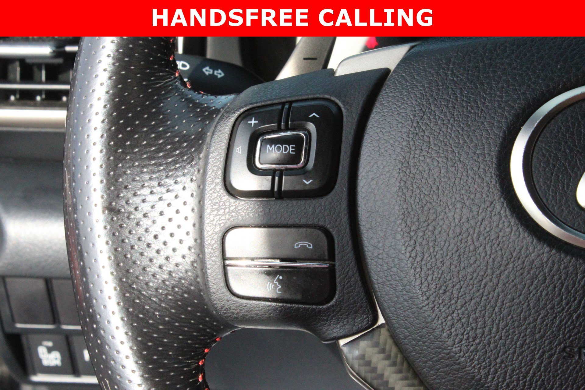 Used 2016 Lexus RC 200t RWD image 17