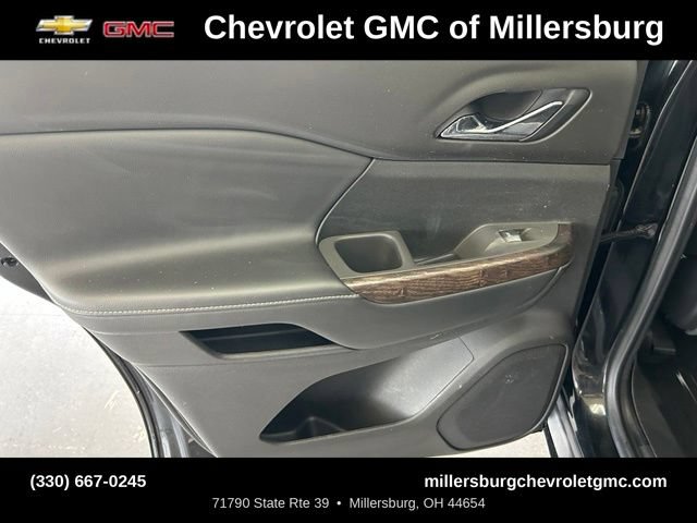 Used 2021 GMC Acadia Denali w/ Denali Technology Package AWD/4WD image 29