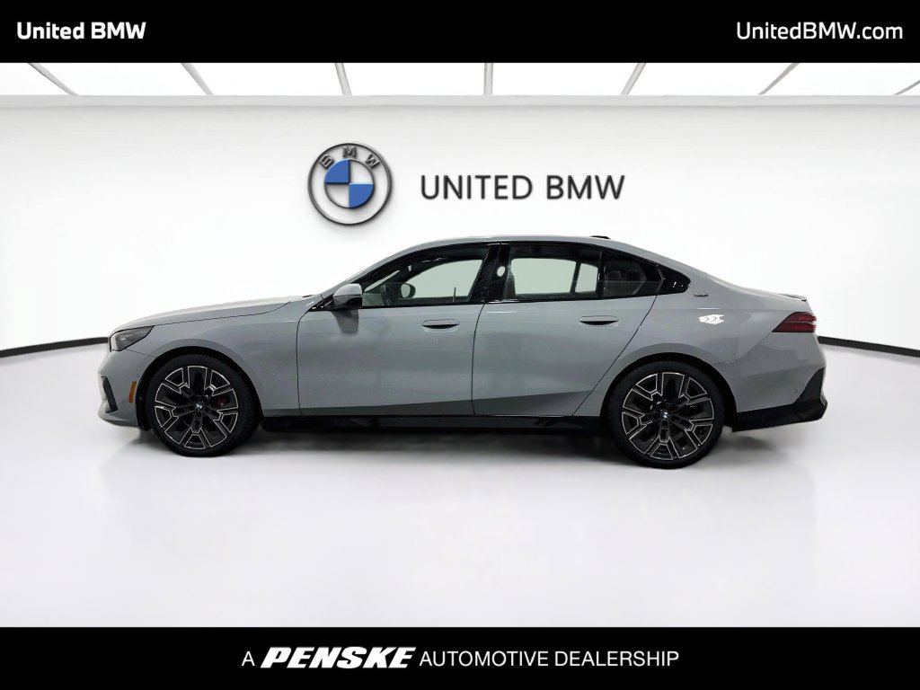 Certified 2027 BMW 540i xDrive w/ M Sport Package AWD/4WD image 8