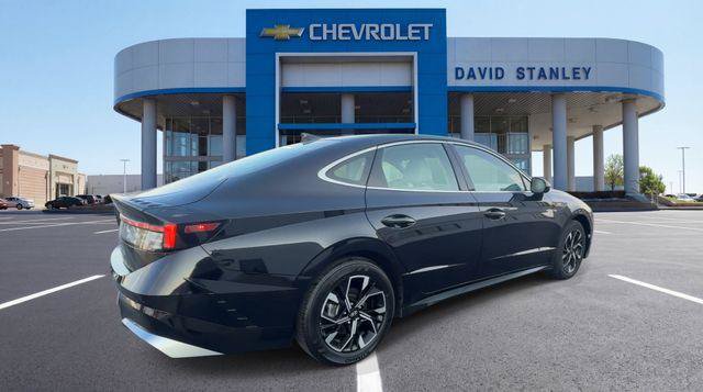 Used 2025 Hyundai Sonata SEL FWD image 8