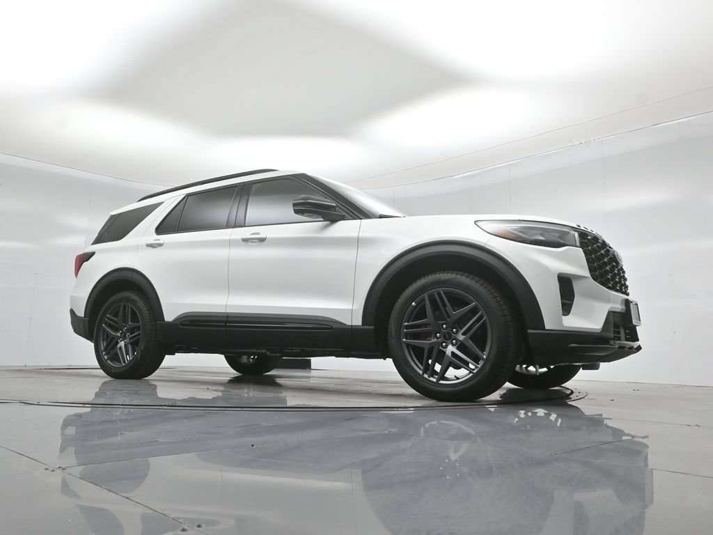 New 2026 Ford Explorer ST w/ Sun And Sound Package AWD/4WD image 3