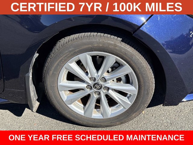Used 2025 Toyota Corolla LE w/ LE Premium Package FWD image 7