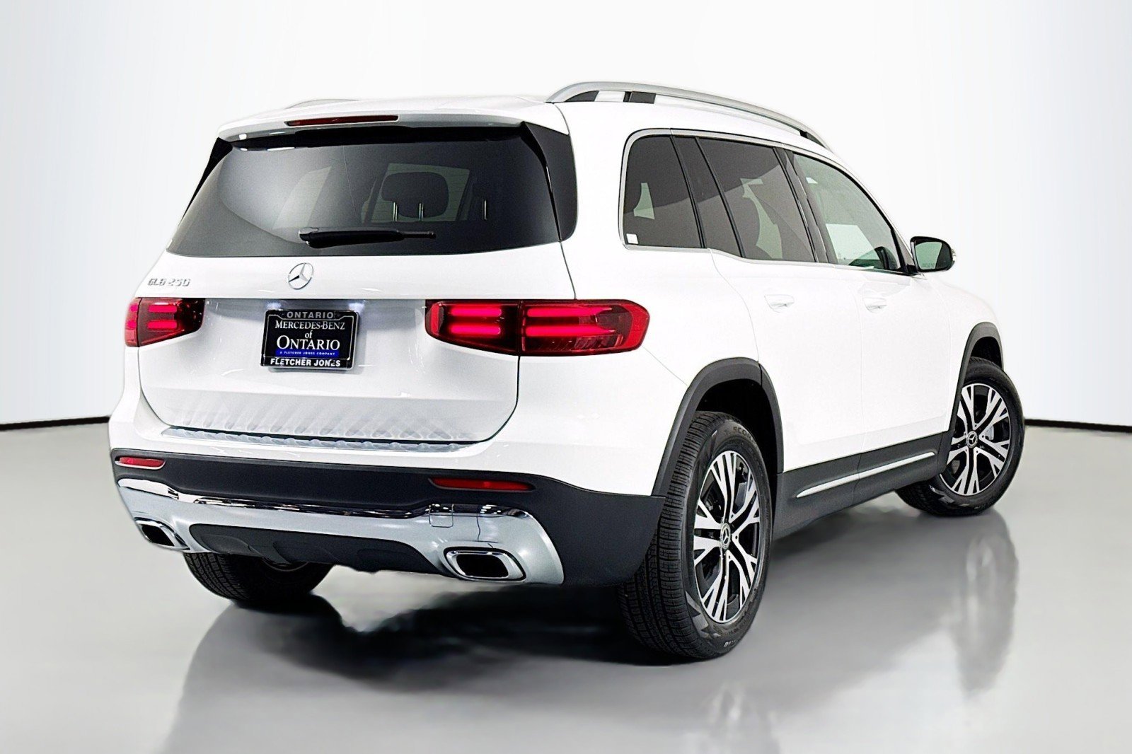 New 2026 Mercedes-Benz GLB 250 image 11