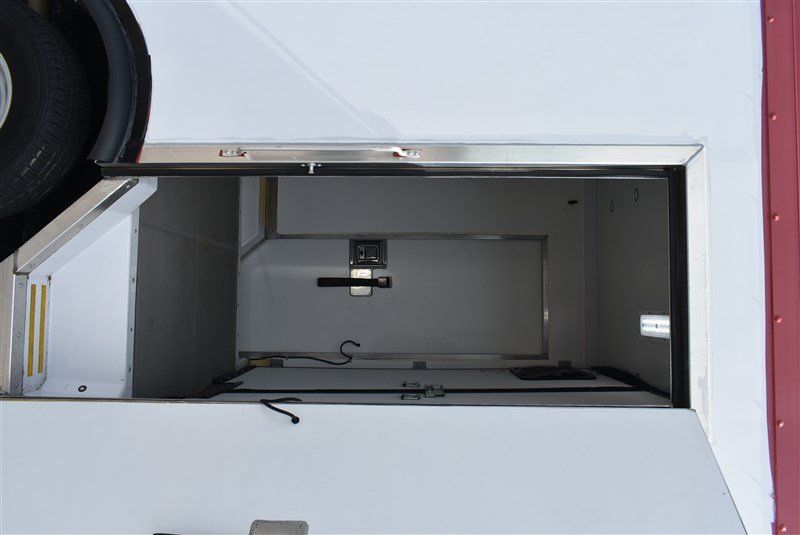 Used 2023 Ford E-350 and Econoline 350 Super Duty w/ Power Windows & Locks Group RWD image 16