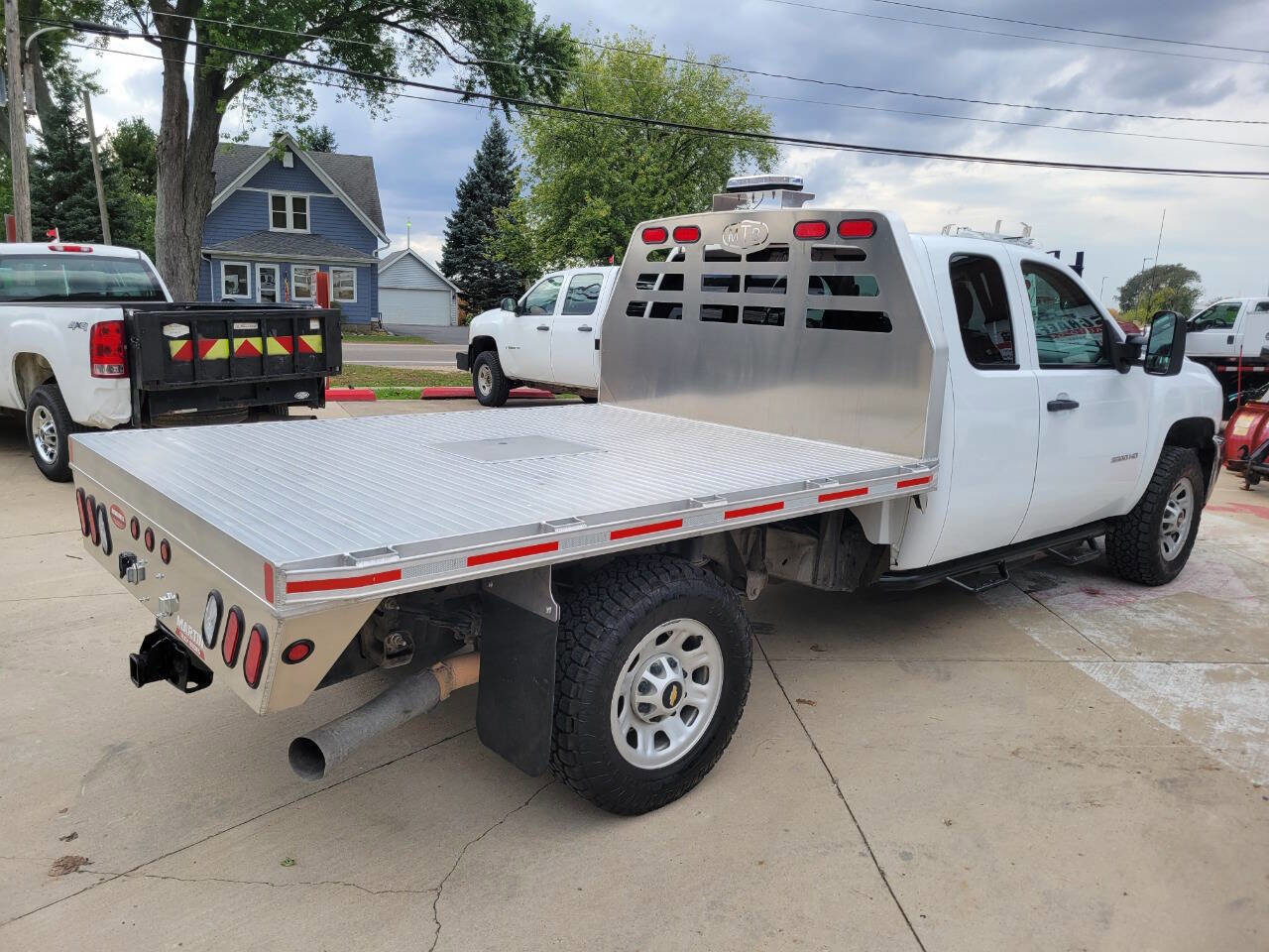 Used 2013 Chevrolet Silverado 3500 W/T image 19