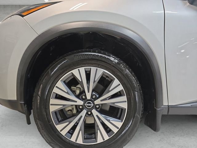 Used 2023 Nissan Rogue SV w/ SV Premium Package image 23