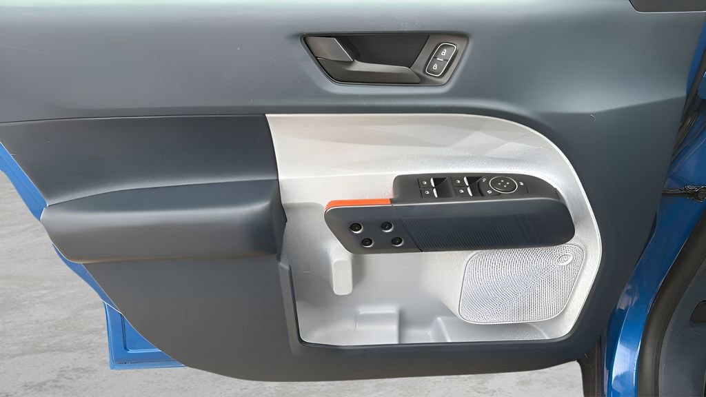 Used 2022 Ford Maverick XLT w/ Equipment Group 300A Standard AWD/4WD image 22