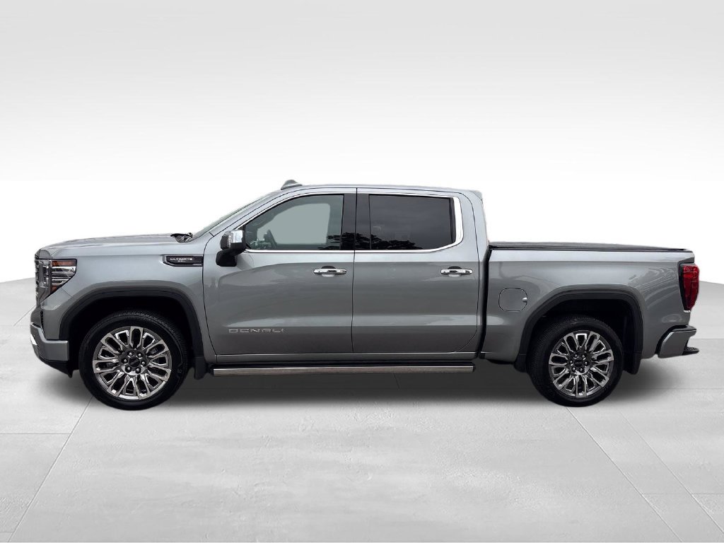 Used 2025 GMC Sierra 1500 Denali Ultimate AWD/4WD image 13