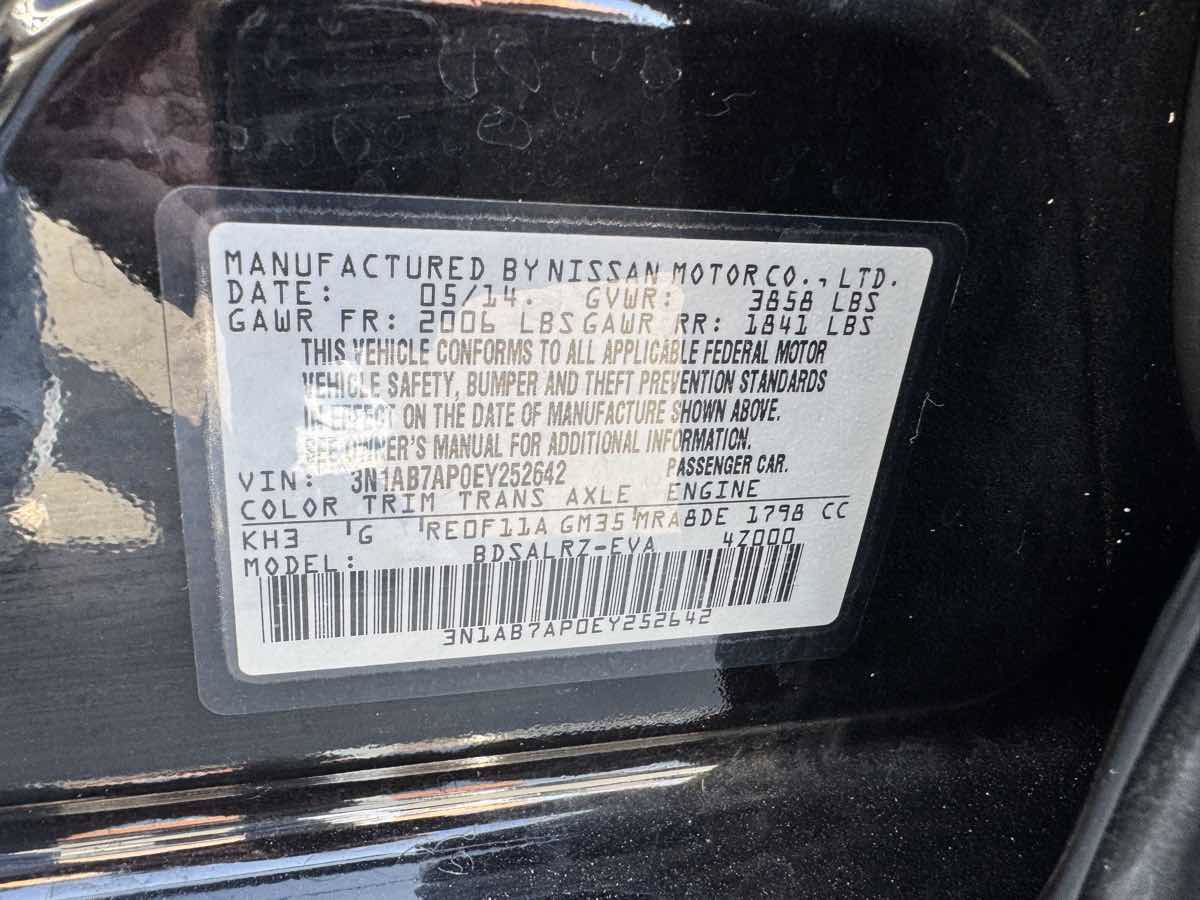 Used 2014 Nissan Sentra SR FWD image 16