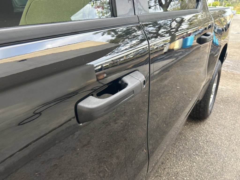 New 2023 RAM 1500 Tradesman w/ Night Edition RWD image 17
