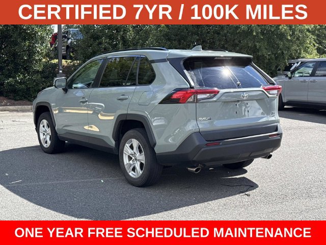 Used 2021 Toyota RAV4 XLE w/ Carpet Mat Package (TMS) AWD/4WD image 4