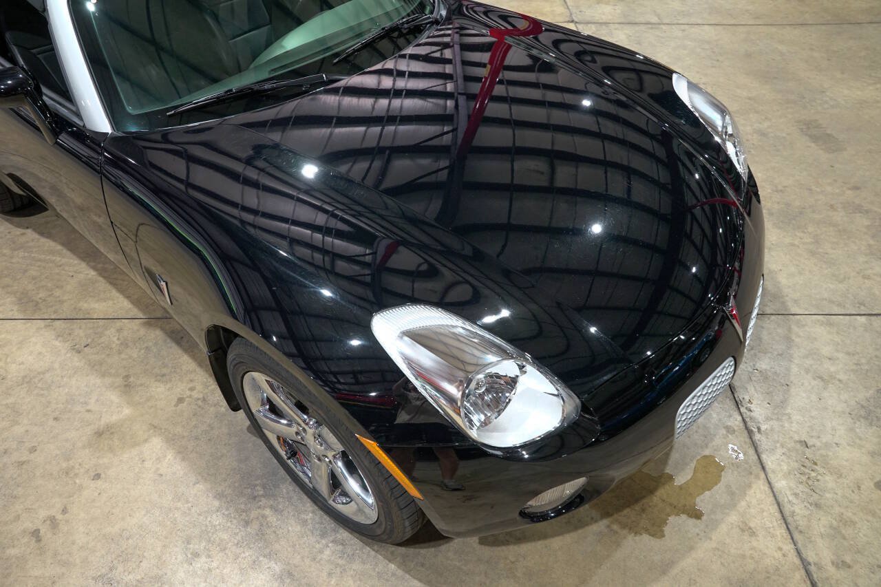 Used 2006 Pontiac Solstice Convertible w/ Premium Package RWD image 32
