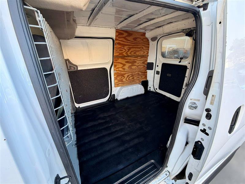 Used 2015 Nissan NV200 SV w/ Technology Package FWD image 9