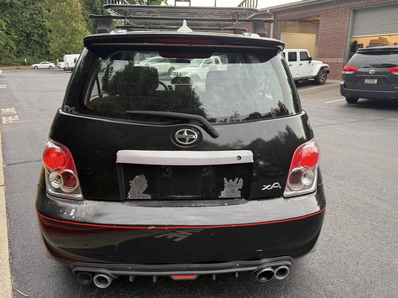 Used 2006 Scion xA FWD image 4