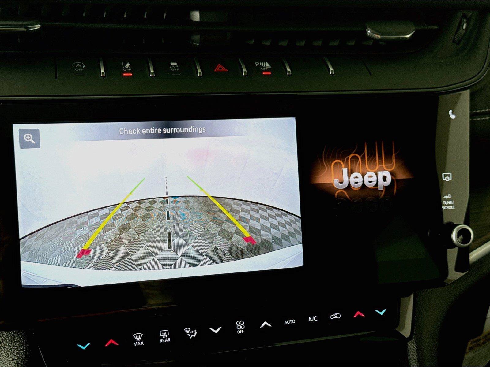 New 2027 Jeep Grand Cherokee 4WD image 8