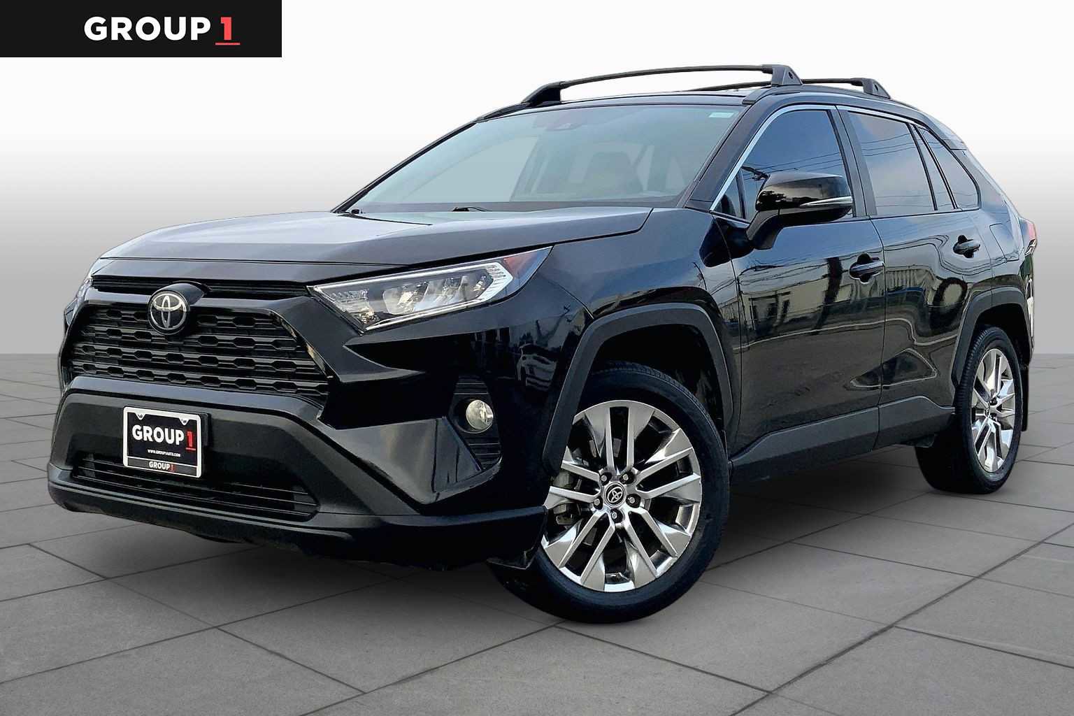 Used 2021 Toyota RAV4 XLE Premium FWD image 1