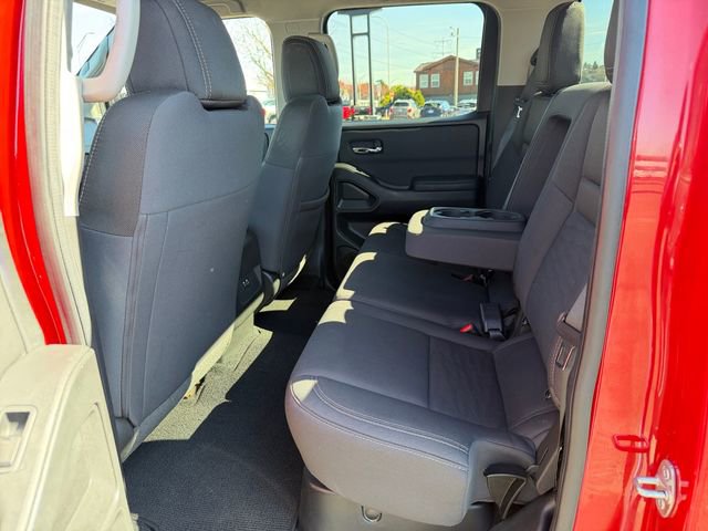 Used 2023 Nissan Frontier SV image 31