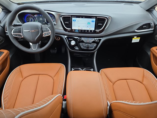 New 2026 Chrysler Pacifica Pinnacle image 19