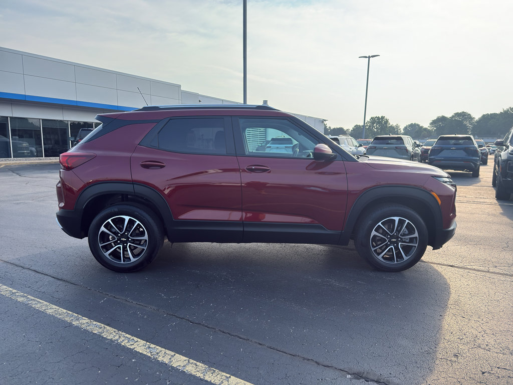Certified 2024 Chevrolet TrailBlazer LT w/ Convenience Package image 4