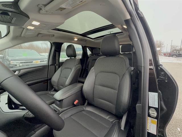 New 2026 Ford Escape SE image 22