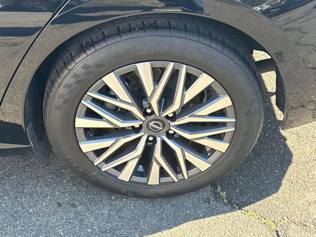 Certified 2024 Nissan Altima 2.5 SV image 29