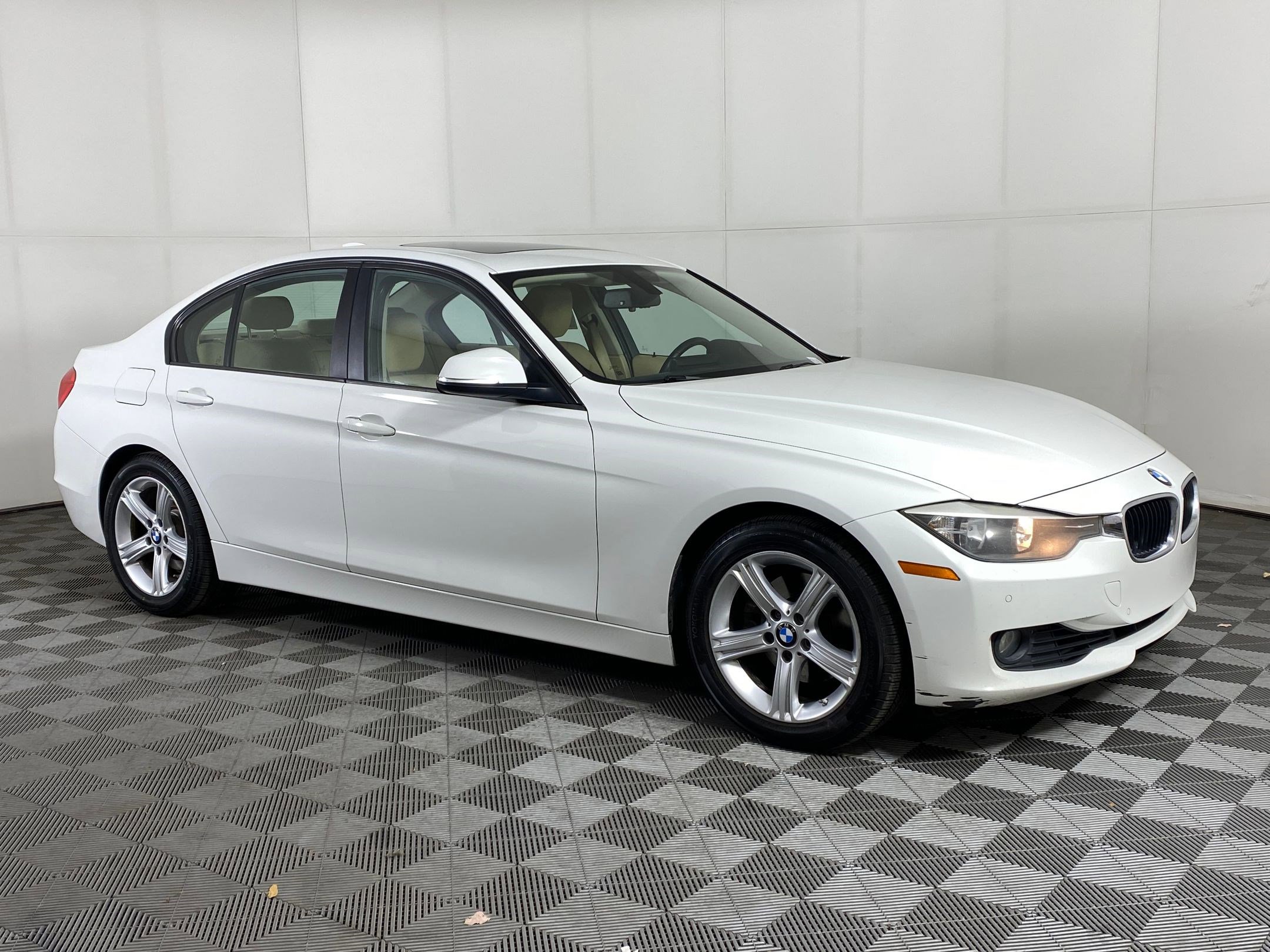 Used 2014 BMW 328i Sedan image 6