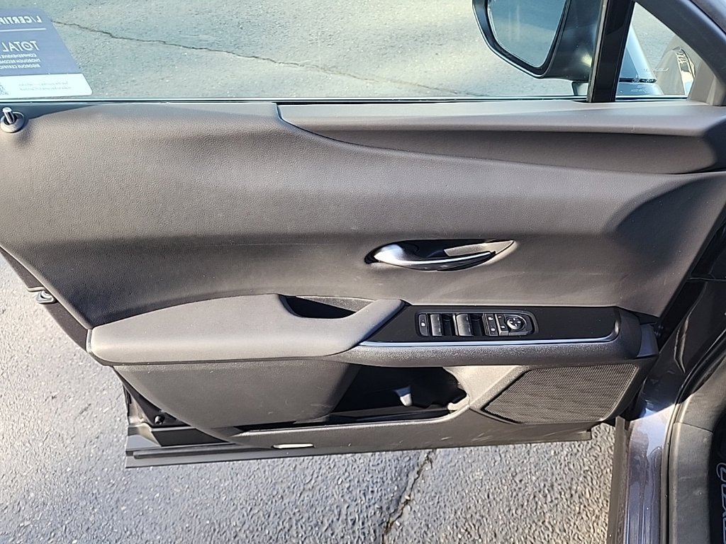 Certified 2025 Lexus UX 300h AWD w/ Accessory Package (Z1) image 10