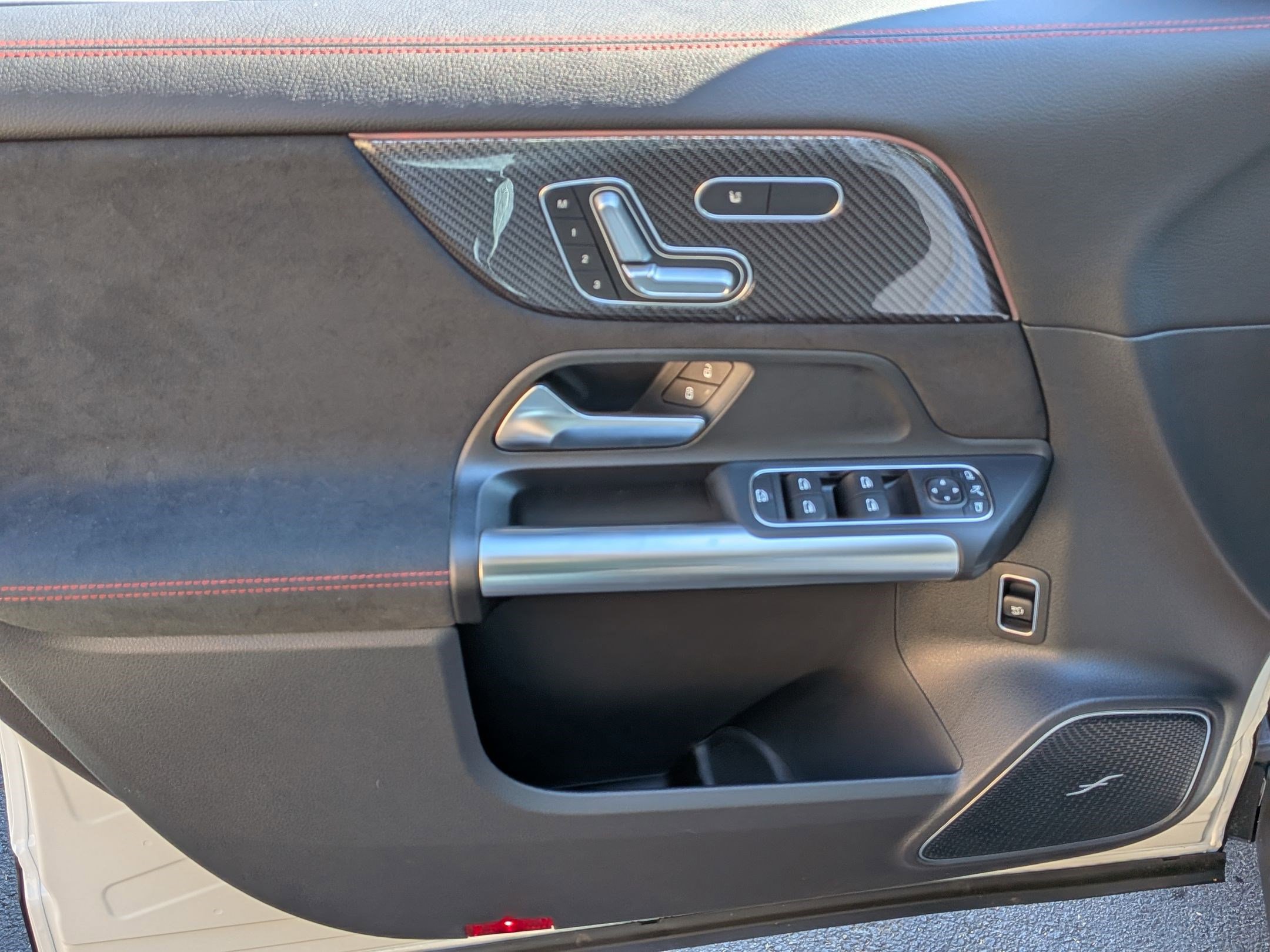 New 2026 Mercedes-Benz GLA 35 AMG 4MATIC image 14