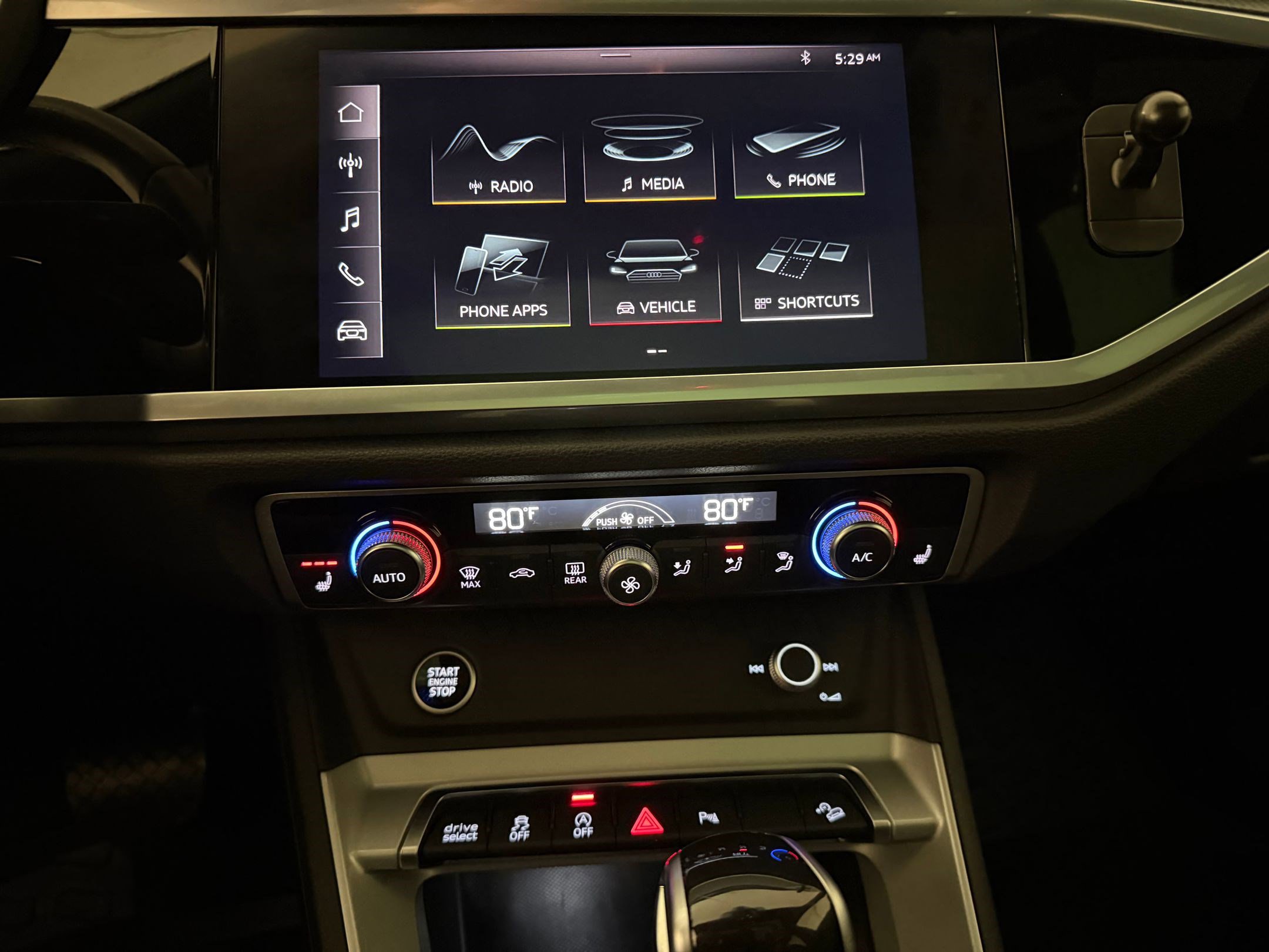 Certified 2021 Audi Q3 2.0T Premium w/ Convenience Package image 23