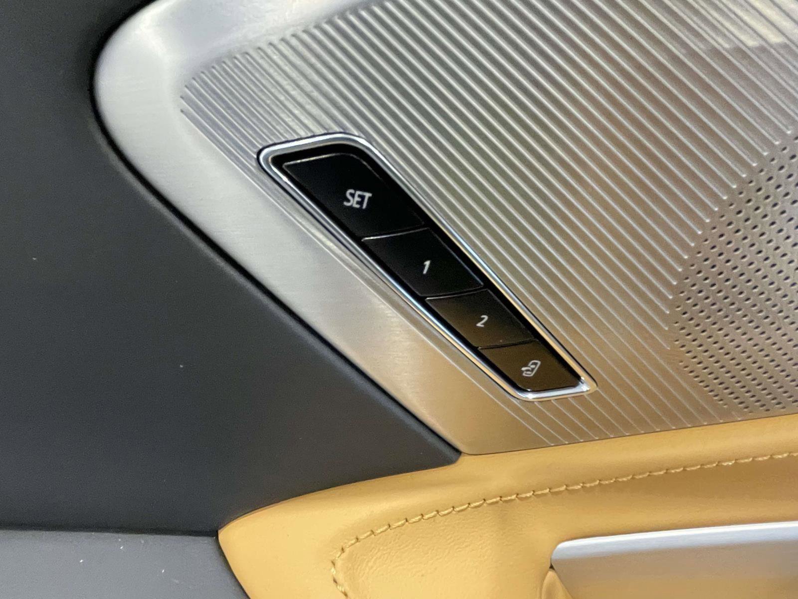 New 2026 Chevrolet Corvette Stingray Premium Conv w/ Z51 Performance Package image 3