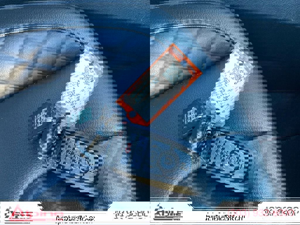 Used 2024 Ford Edge Titanium image 20