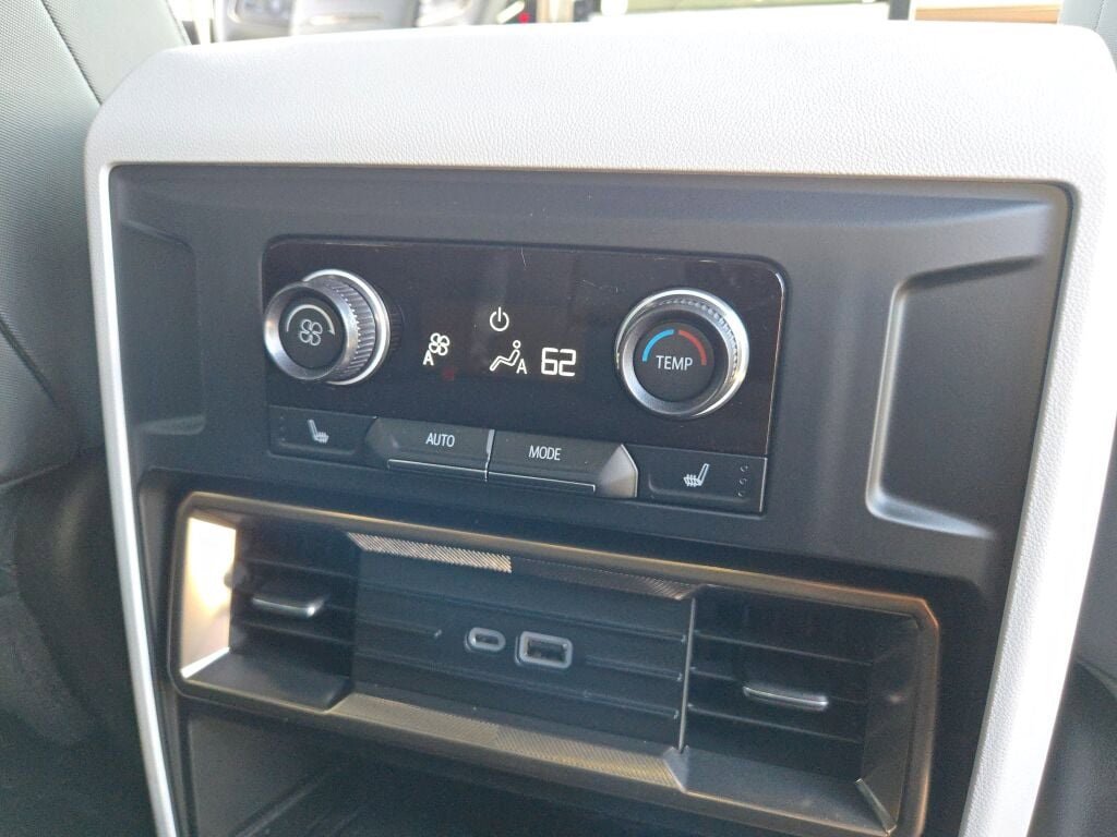 New 2025 GMC Hummer EV 2X image 12