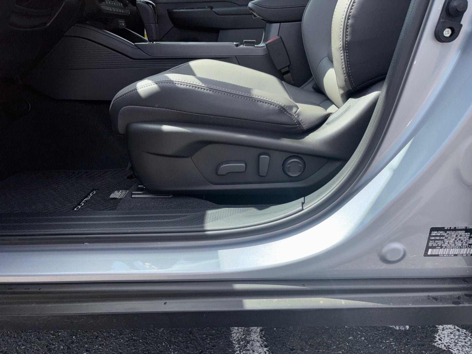 New 2026 Subaru Outback Limited AWD/4WD image 13