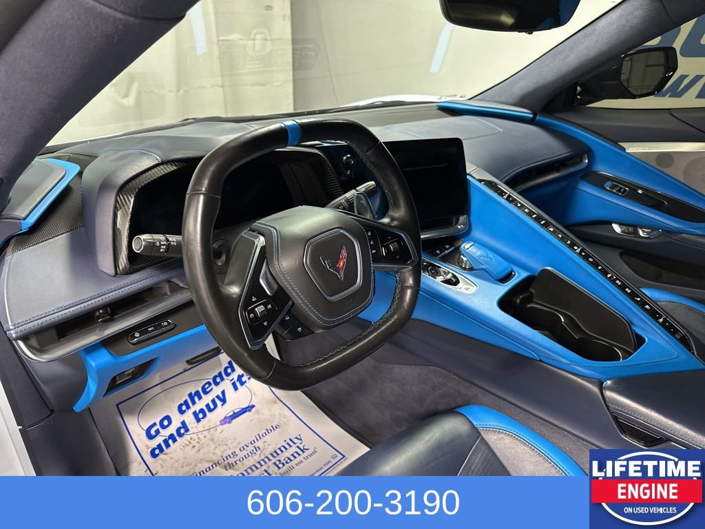Used 2021 Chevrolet Corvette Stingray Premium Conv w/ Z51 Performance Package image 19